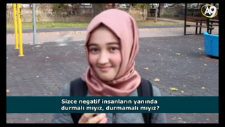 Negatif insanların yanında durmalı mıyız?