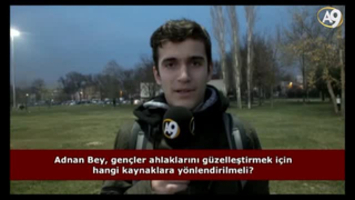 Adnan Bey, gençler ahlaklarını güzelleştirmek için hangi kaynaklara yönelmeli?