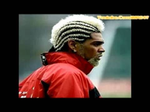 Football player Abel Xavier embraced Islam